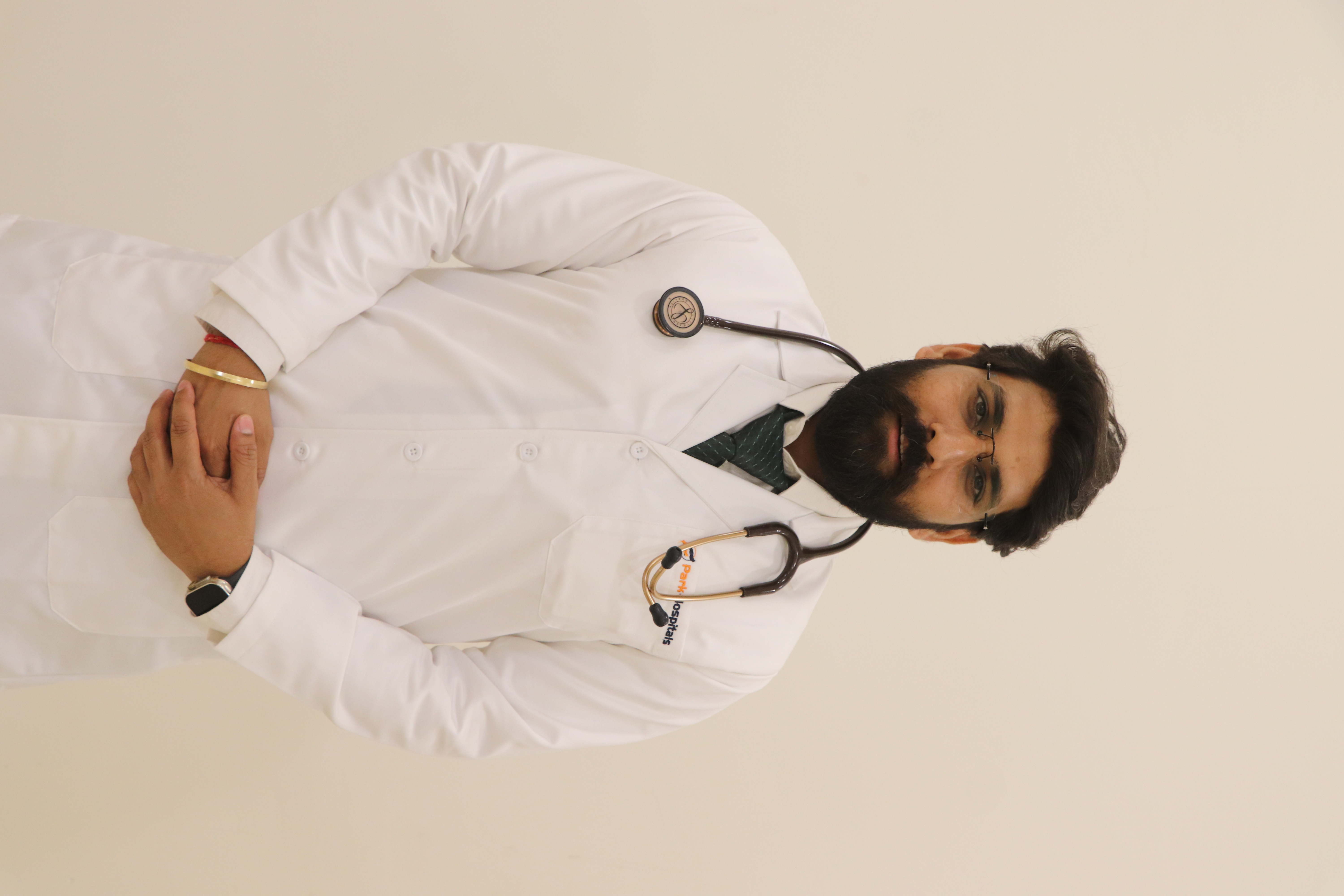 Dr. Ravinder Malwal